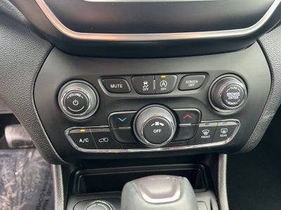 2021 Jeep Cherokee Latitude Lux 4X4