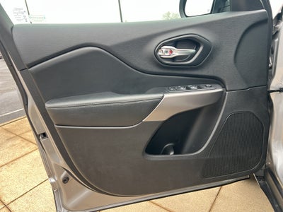 2021 Jeep Cherokee Latitude Lux 4X4