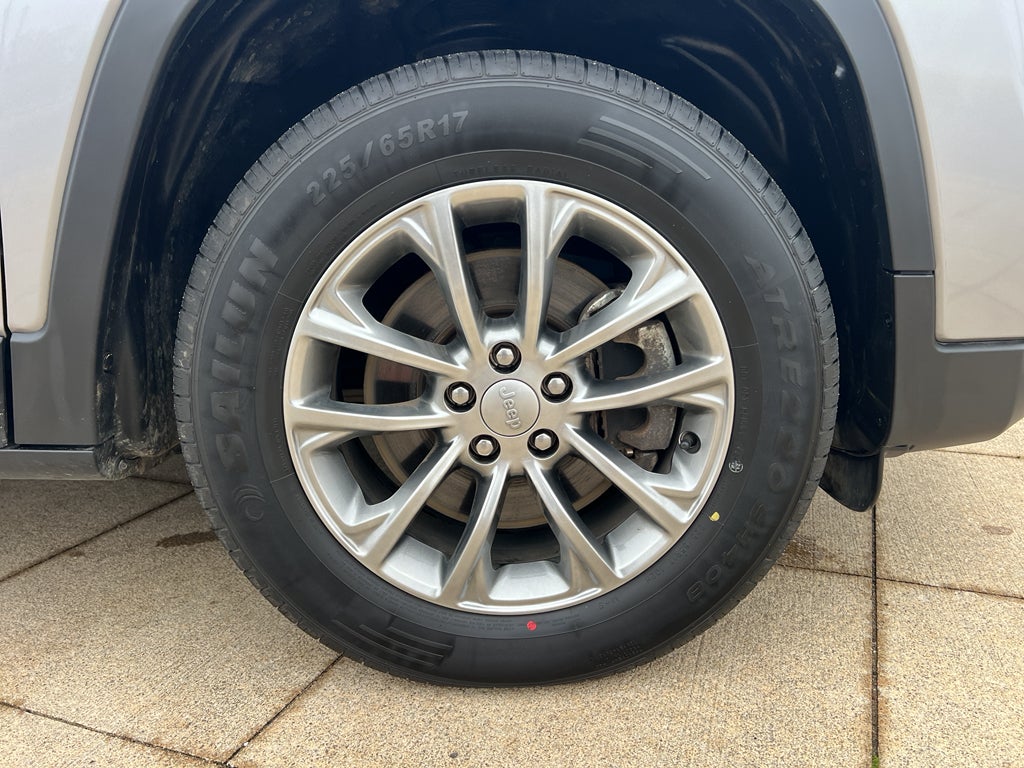 2021 Jeep Cherokee Latitude Lux 4X4