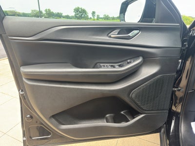 2024 Jeep Grand Cherokee L Altitude 4x4