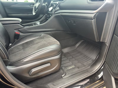 2024 Jeep Grand Cherokee L Altitude 4x4