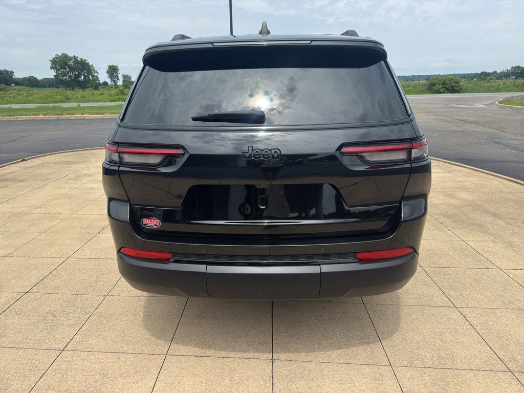 2024 Jeep Grand Cherokee L Altitude 4x4