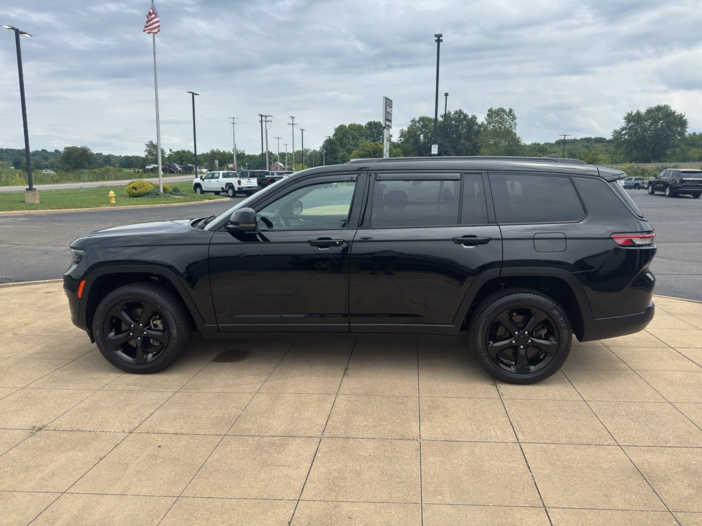 2024 Jeep Grand Cherokee L Altitude 4x4