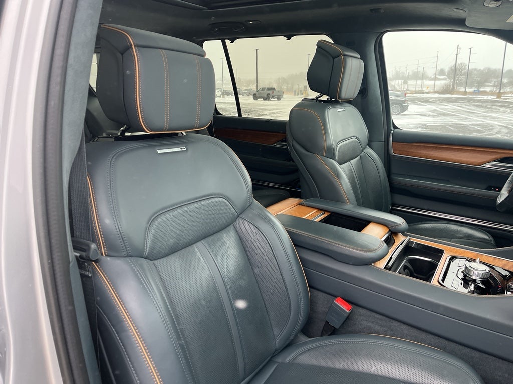 2022 Jeep Grand Wagoneer Series II 4x4