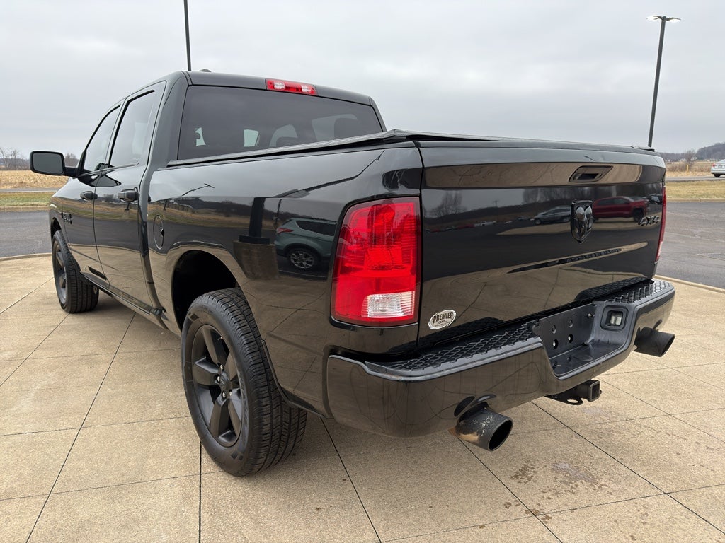 2018 RAM 1500 Express Crew Cab 4x4 5'7" Box