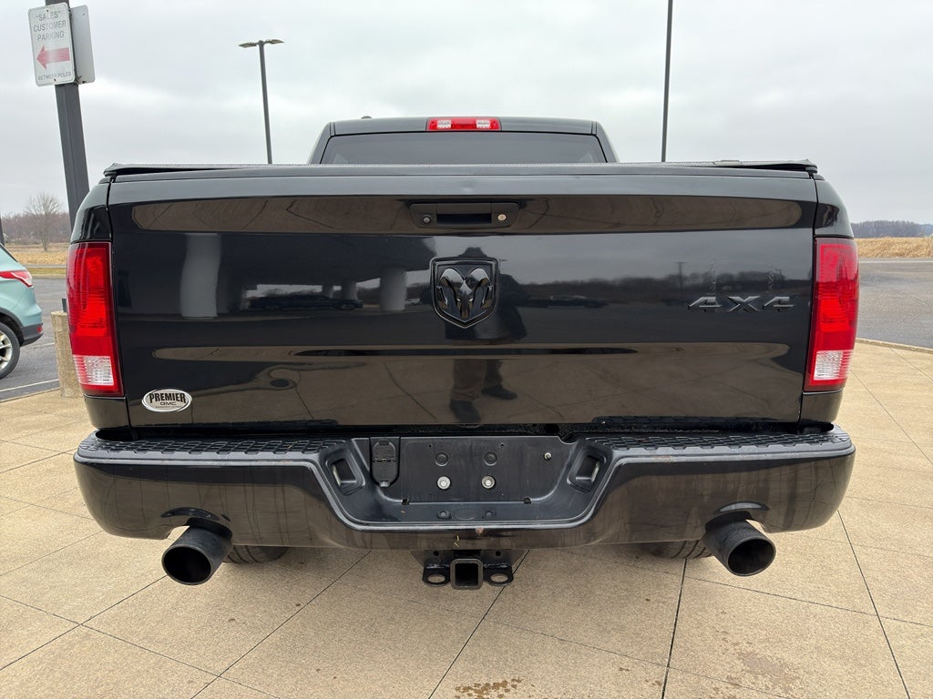2018 RAM 1500 Express Crew Cab 4x4 5'7" Box