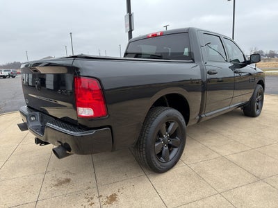 2018 RAM 1500 Express Crew Cab 4x4 5'7" Box