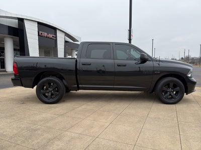 2018 RAM 1500 Express Crew Cab 4x4 5'7" Box