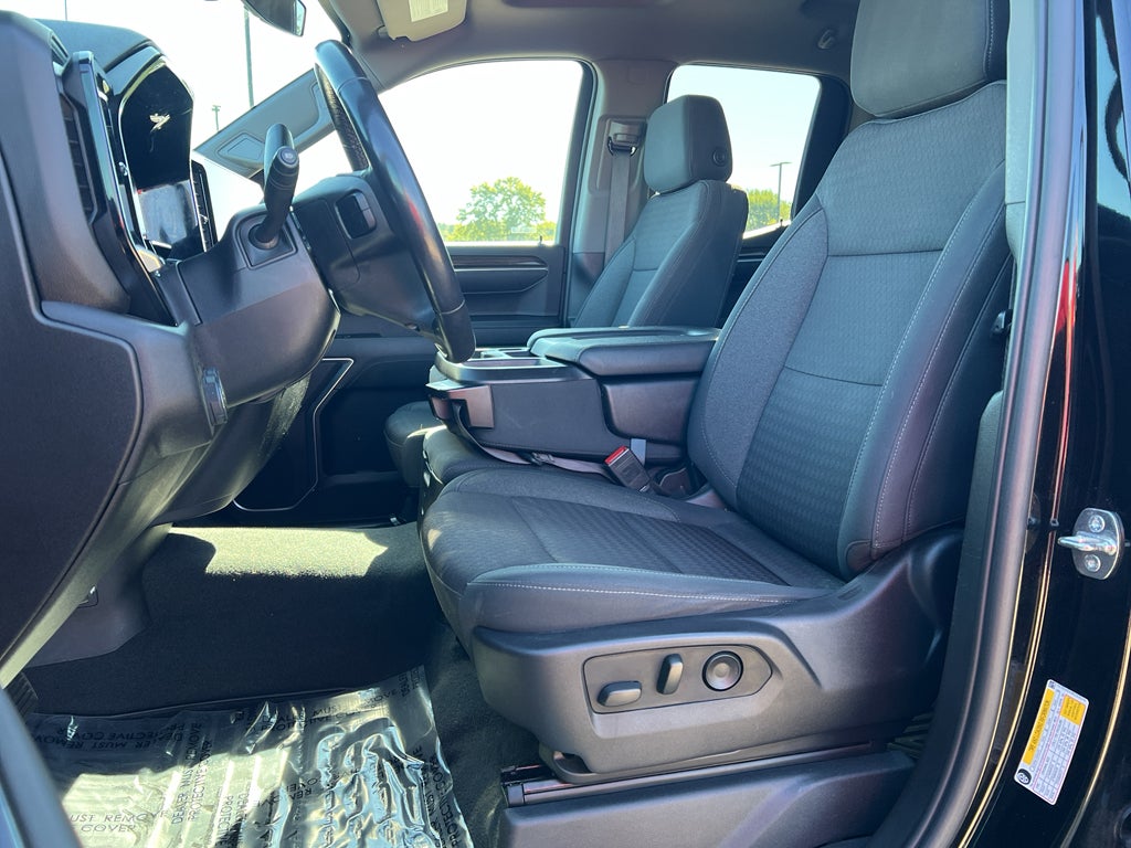 2022 Chevrolet Silverado 1500 LT (2FL)