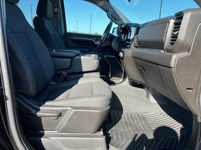 2022 Chevrolet Silverado 1500 LT (2FL)