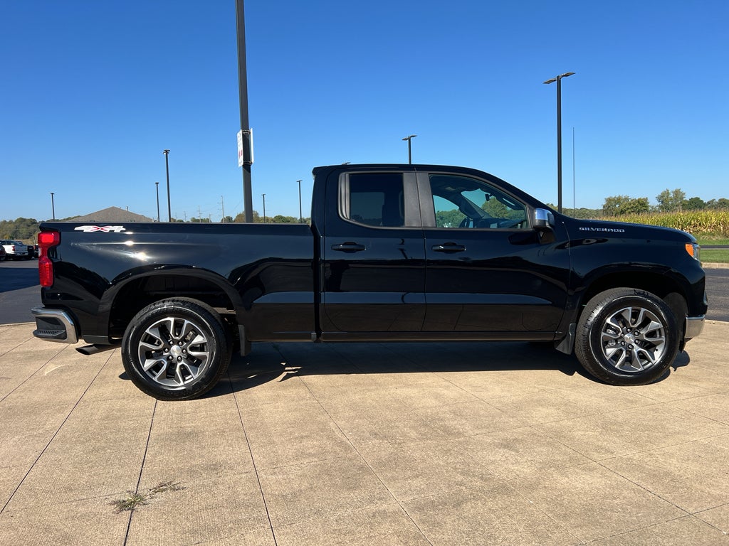 2022 Chevrolet Silverado 1500 LT (2FL)