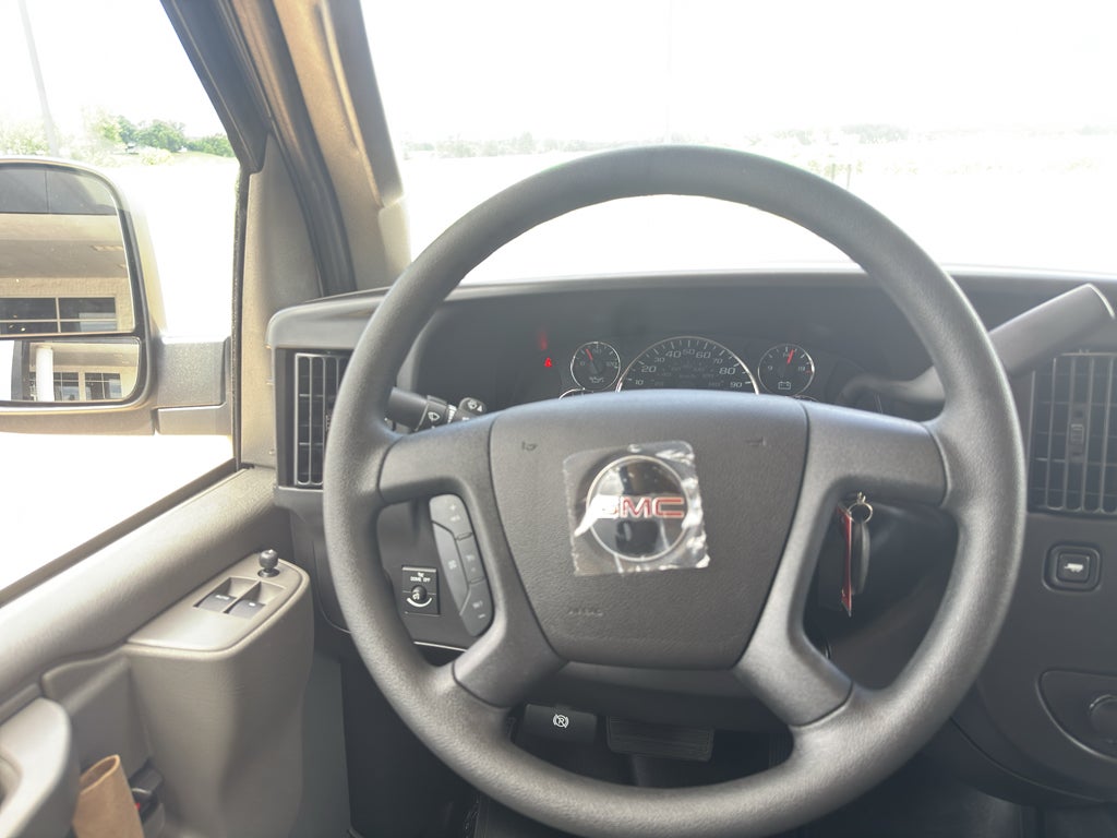 2026 GMC Savana Passenger LT