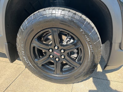2023 GMC Acadia AT4