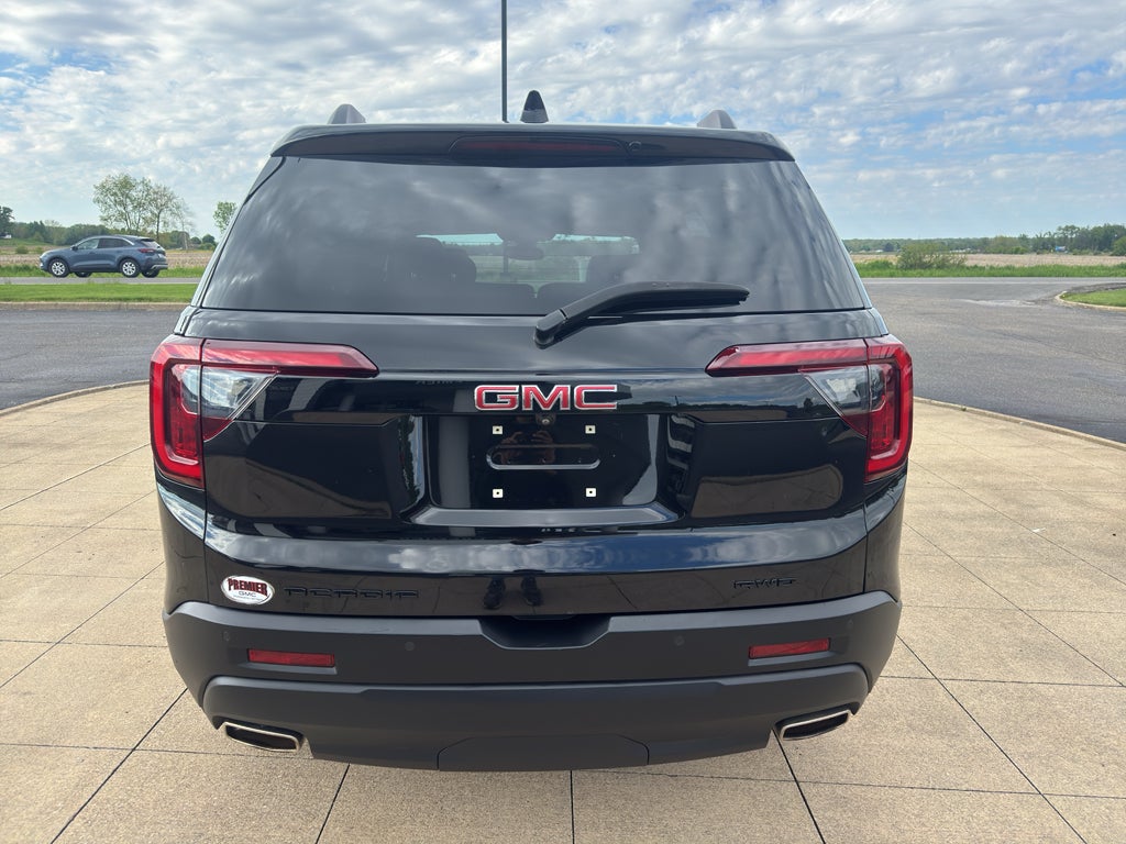2021 GMC Acadia SLT