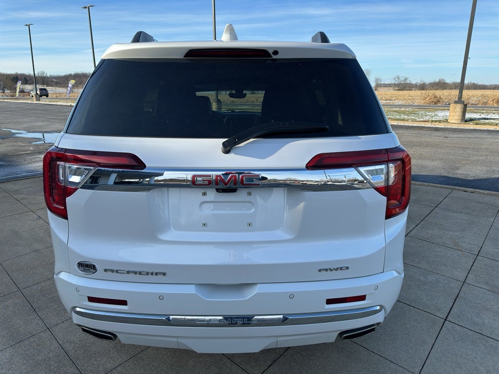 2021 GMC Acadia Denali