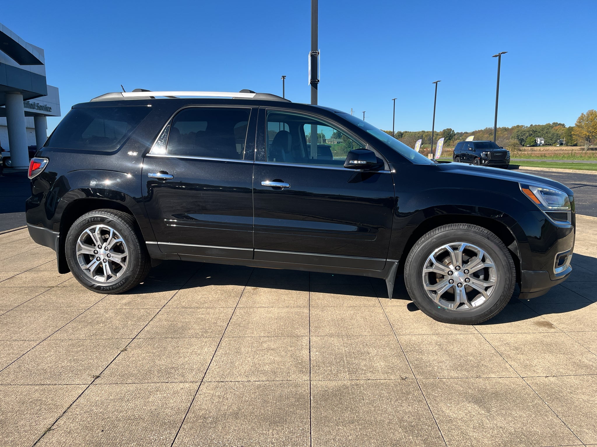 Used 2016 GMC Acadia SLT-1 with VIN 1GKKVRKDXGJ258615 for sale in Rittman, OH