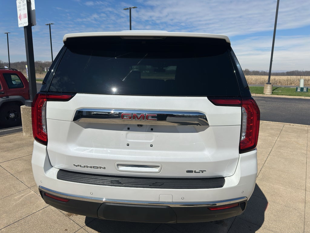 2022 GMC Yukon SLT