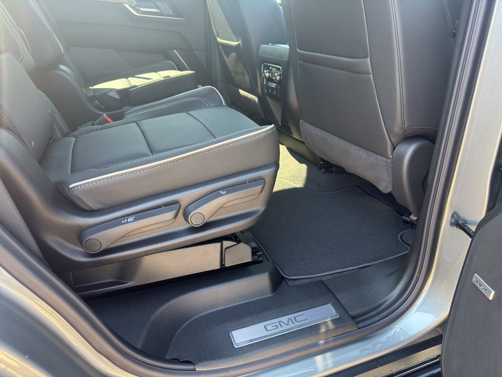2026 GMC Yukon Elevation - Photo 22