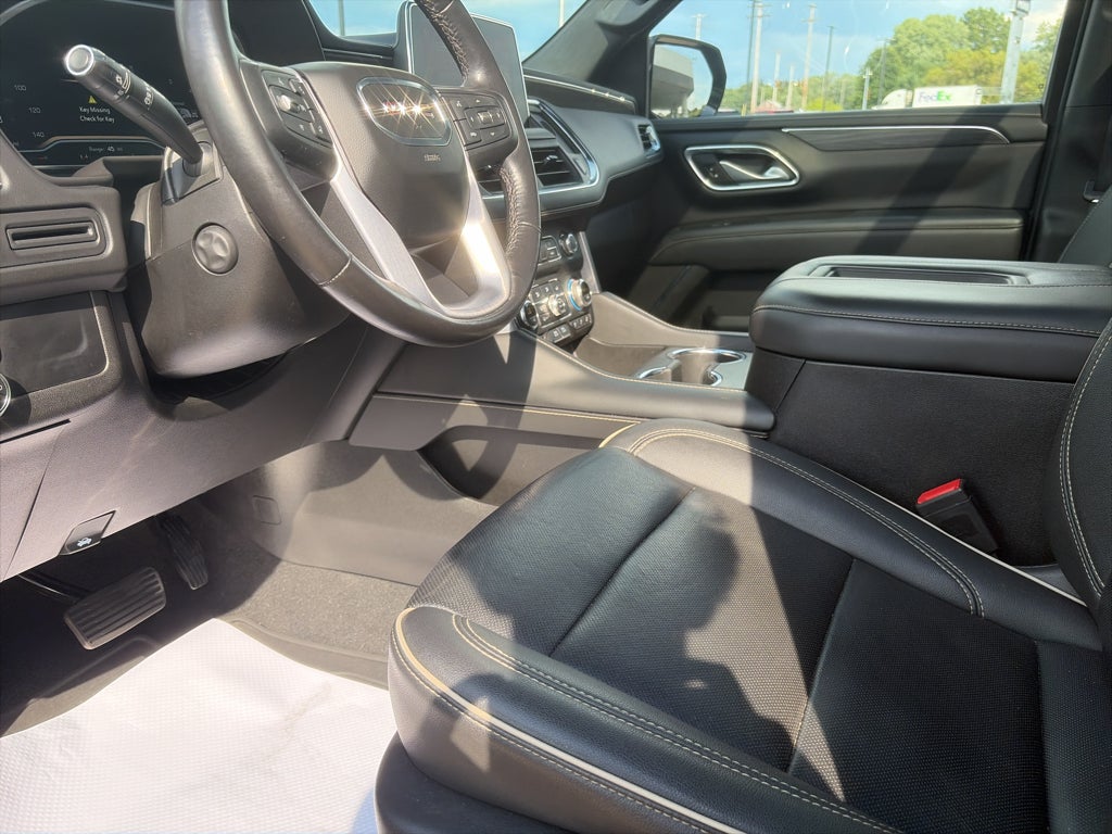 2022 GMC Yukon XL SLT