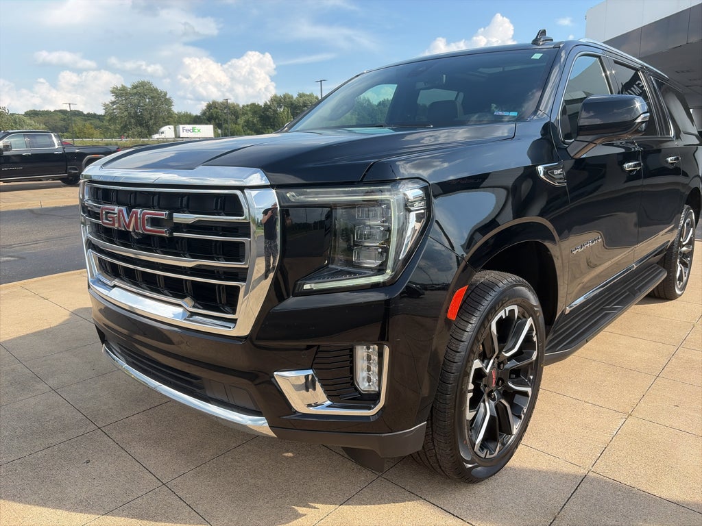 2022 GMC Yukon XL SLT