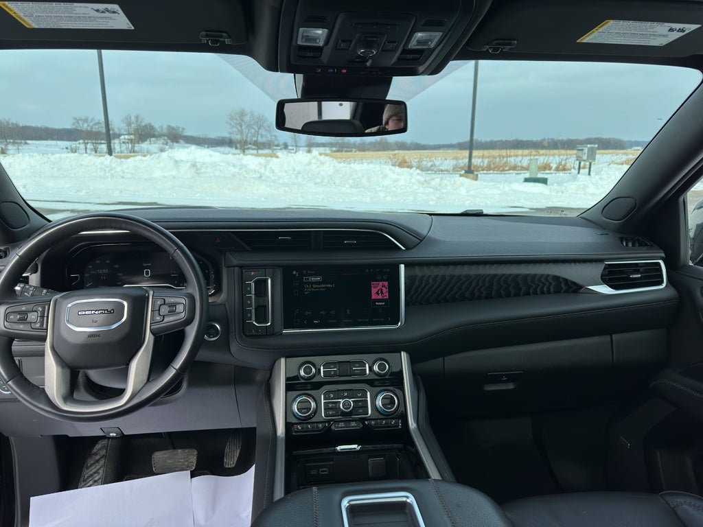 2024 GMC Yukon XL Denali