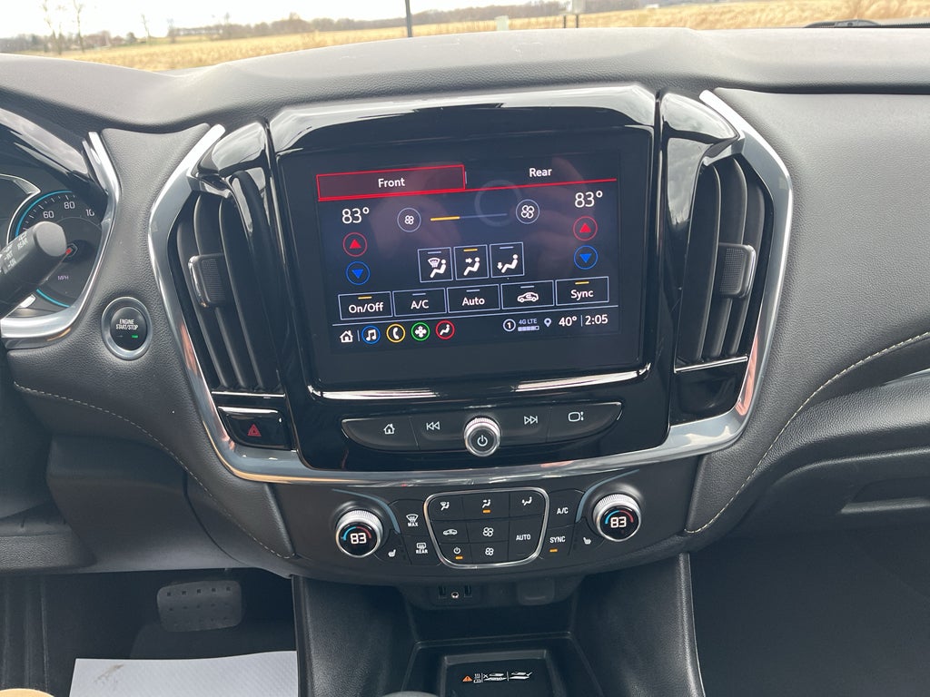 2023 Chevrolet Traverse LT Leather