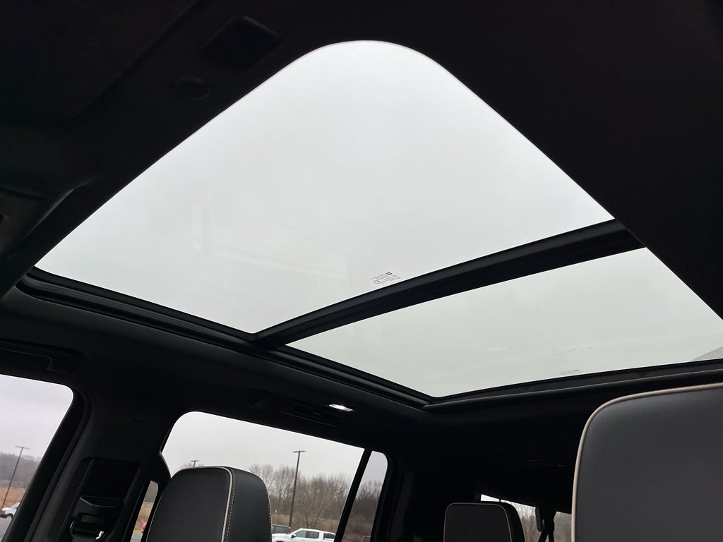 2021 Chevrolet Suburban Premier