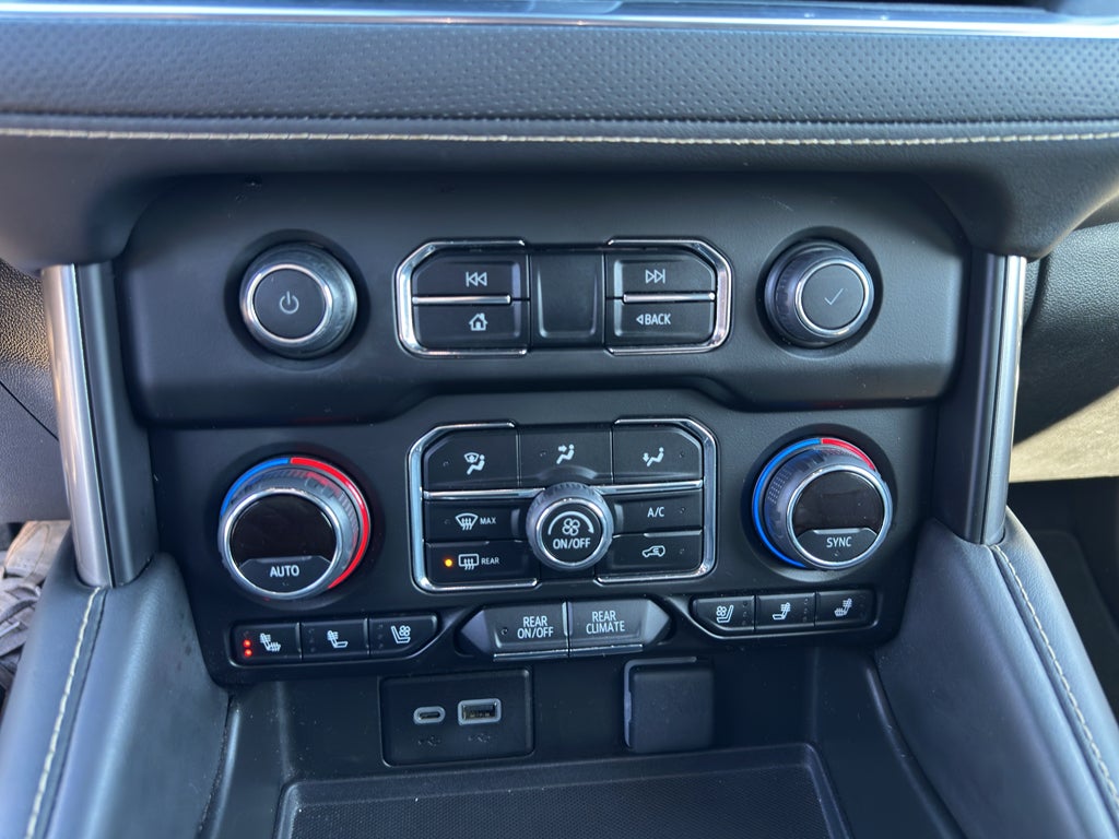 2024 Chevrolet Suburban Premier