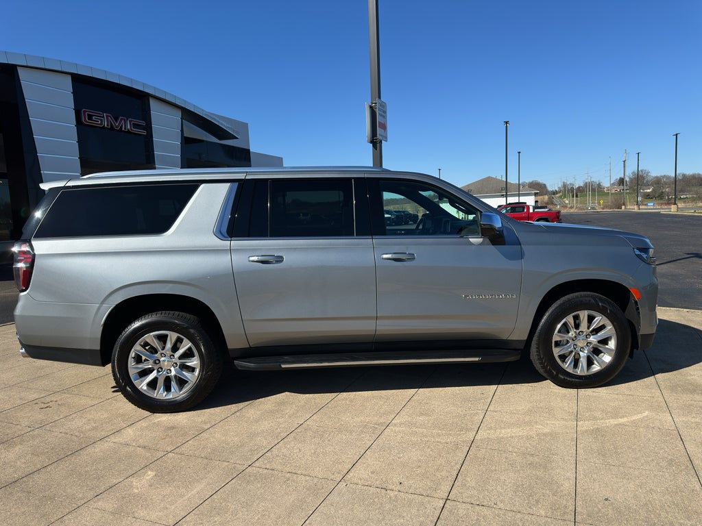 2024 Chevrolet Suburban Premier