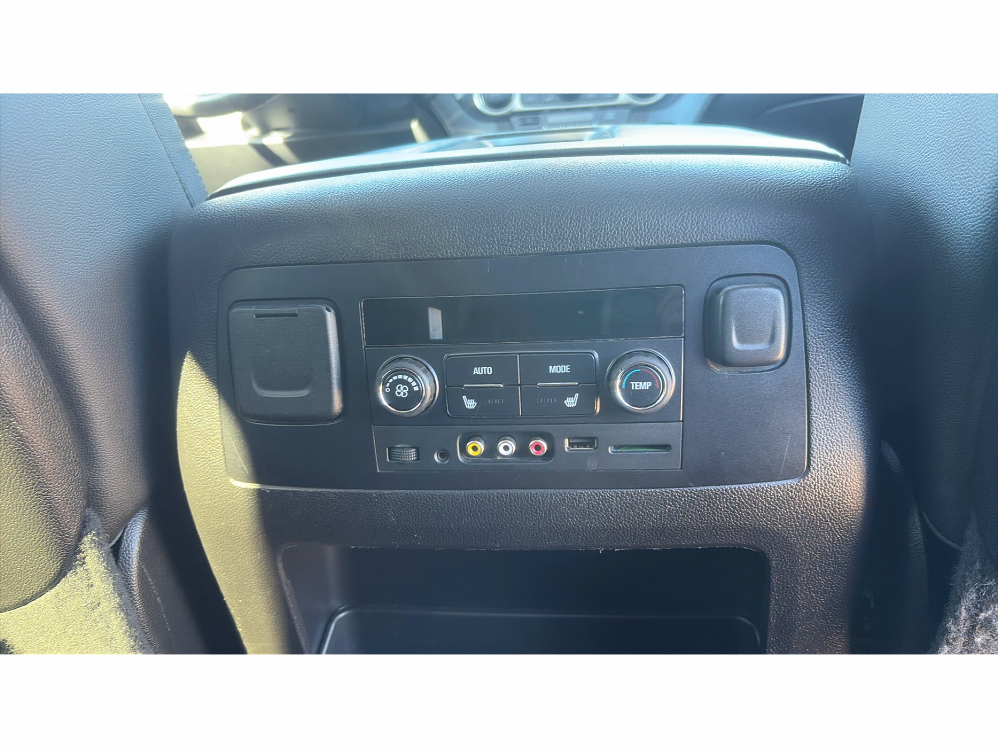 2015 Chevrolet Suburban LT