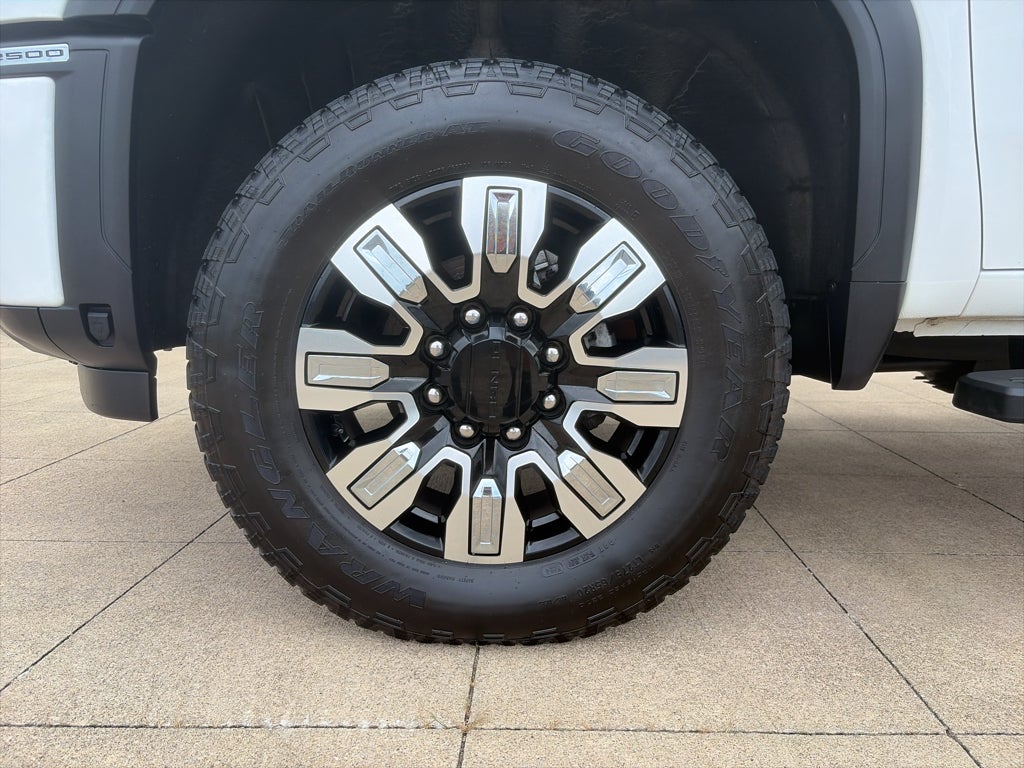 2025 GMC Sierra 2500 HD Denali