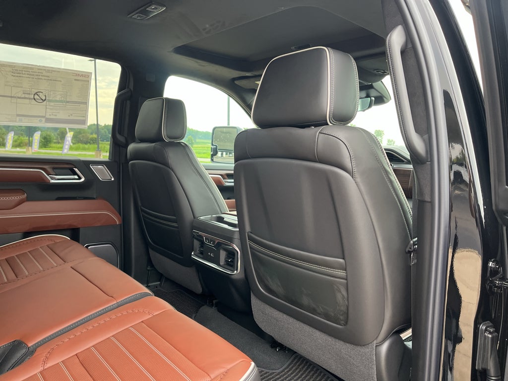 2026 GMC Sierra 3500 HD Denali Ultimate