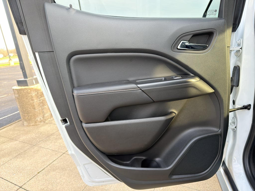 2022 GMC Canyon AT4 - Leather