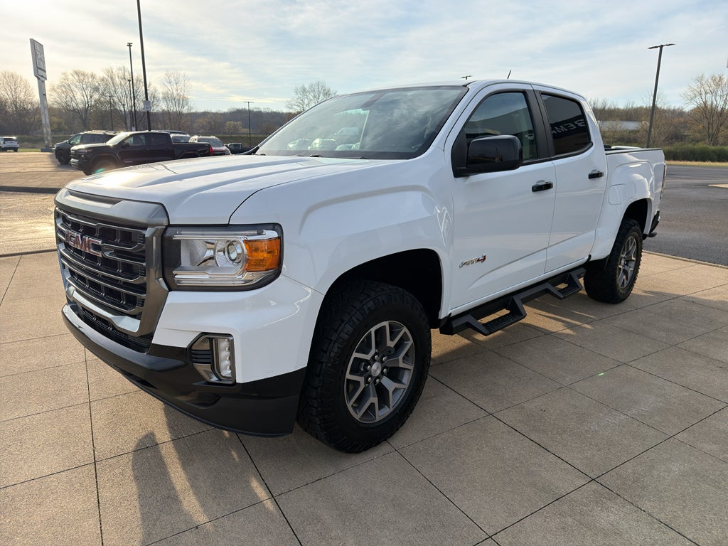 2022 GMC Canyon AT4 - Leather
