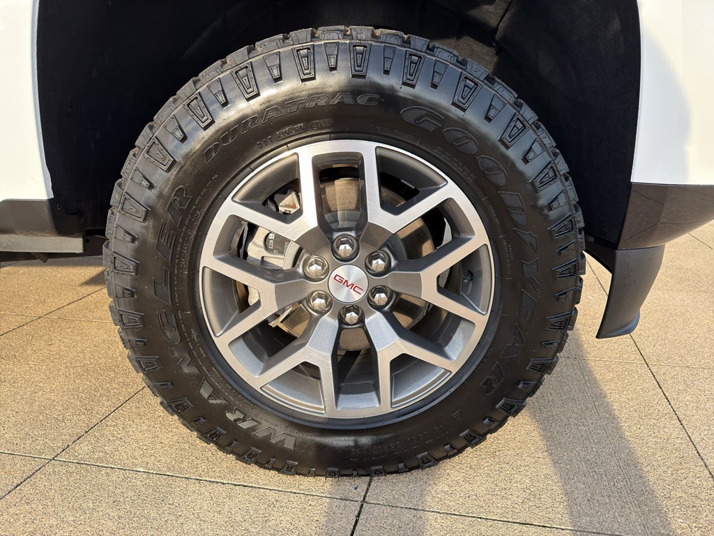2022 GMC Canyon AT4 - Leather