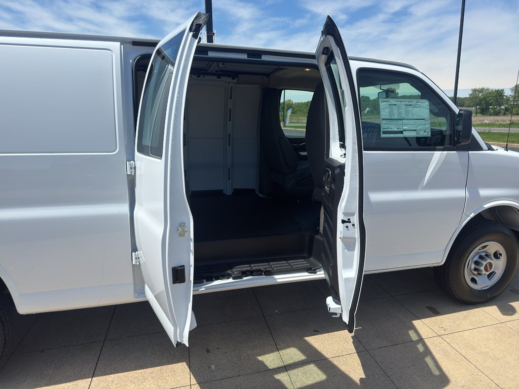 2026 GMC Savana Cargo Work Van