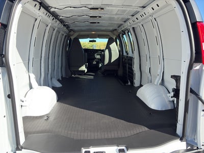 2025 GMC Savana Cargo 2500 Work Van