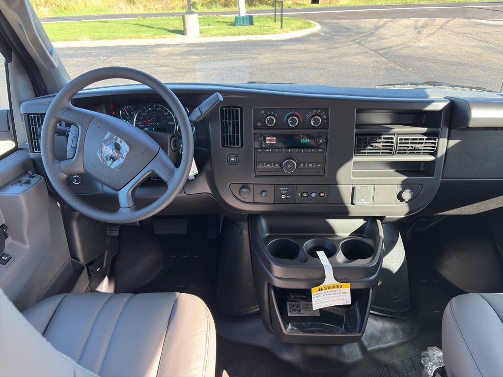 2025 GMC Savana Cargo 2500 Work Van