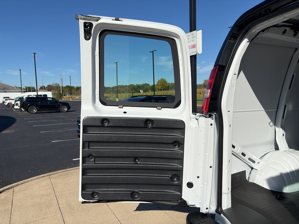 2025 GMC Savana Cargo 2500 Work Van