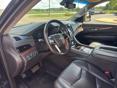 2018 Cadillac Escalade Luxury