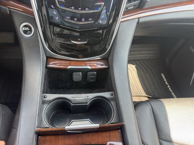 2018 Cadillac Escalade Luxury
