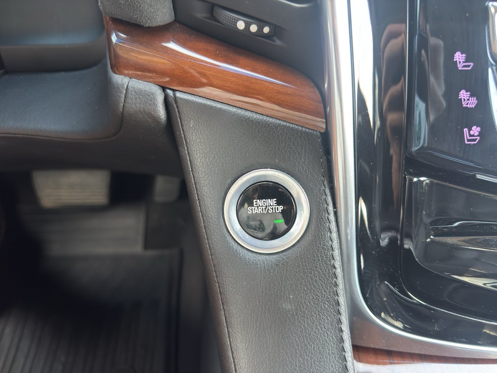 2018 Cadillac Escalade Luxury