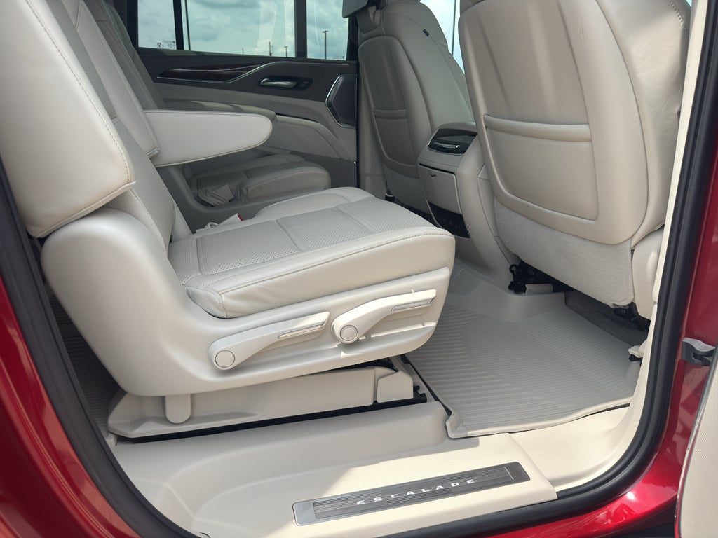 2024 Cadillac Escalade ESV Sport Platinum
