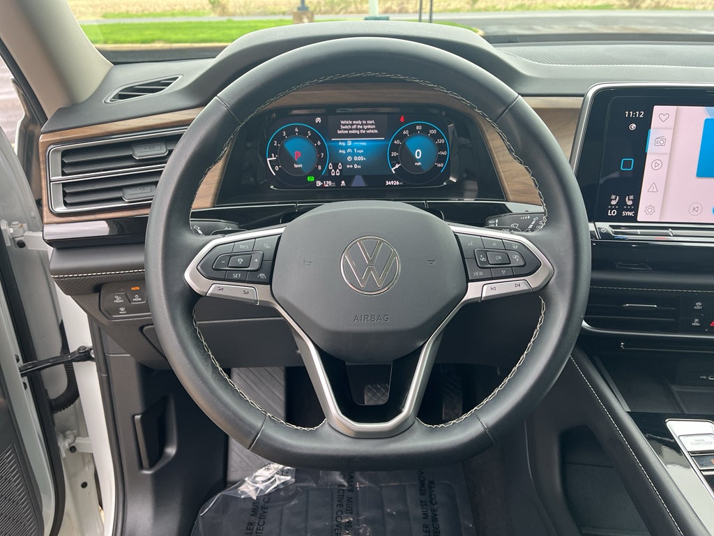2024 Volkswagen Atlas 2.0T SE w/Technology