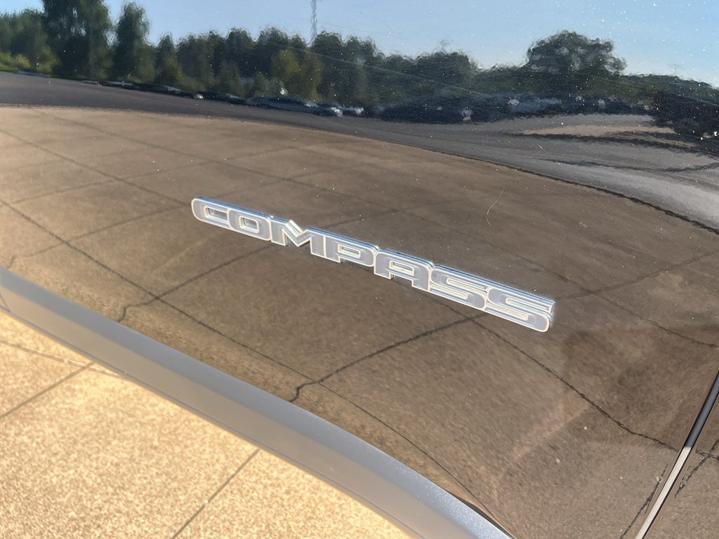 2018 Jeep Compass Latitude FWD