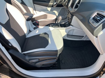 2018 Jeep Compass Latitude FWD
