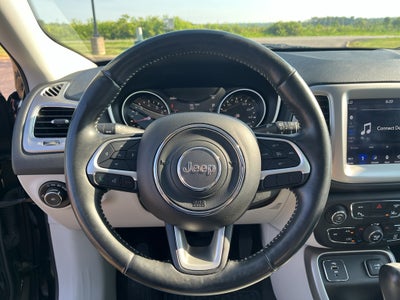 2018 Jeep Compass Latitude FWD