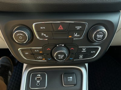2018 Jeep Compass Latitude FWD