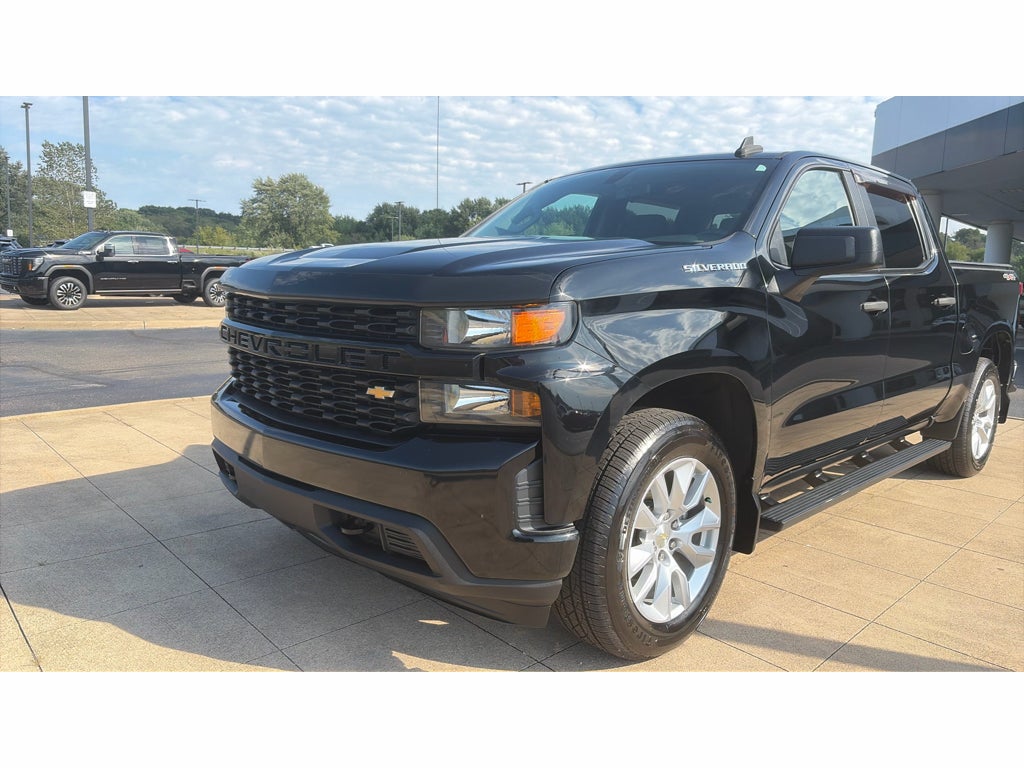 2021 Chevrolet Silverado 1500 Custom