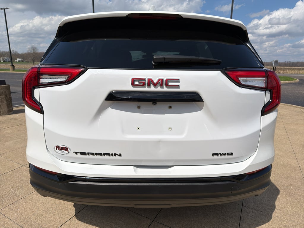 2023 GMC Terrain SLE